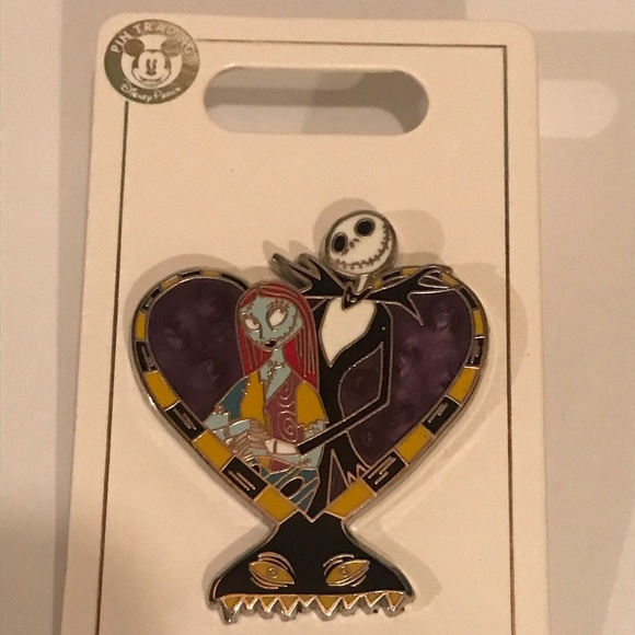 Disney Other - Jack and Sally Heart Pin